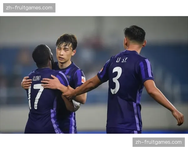 天津津门虎532落位沉退防守 中路收紧限制对手直塞渗透